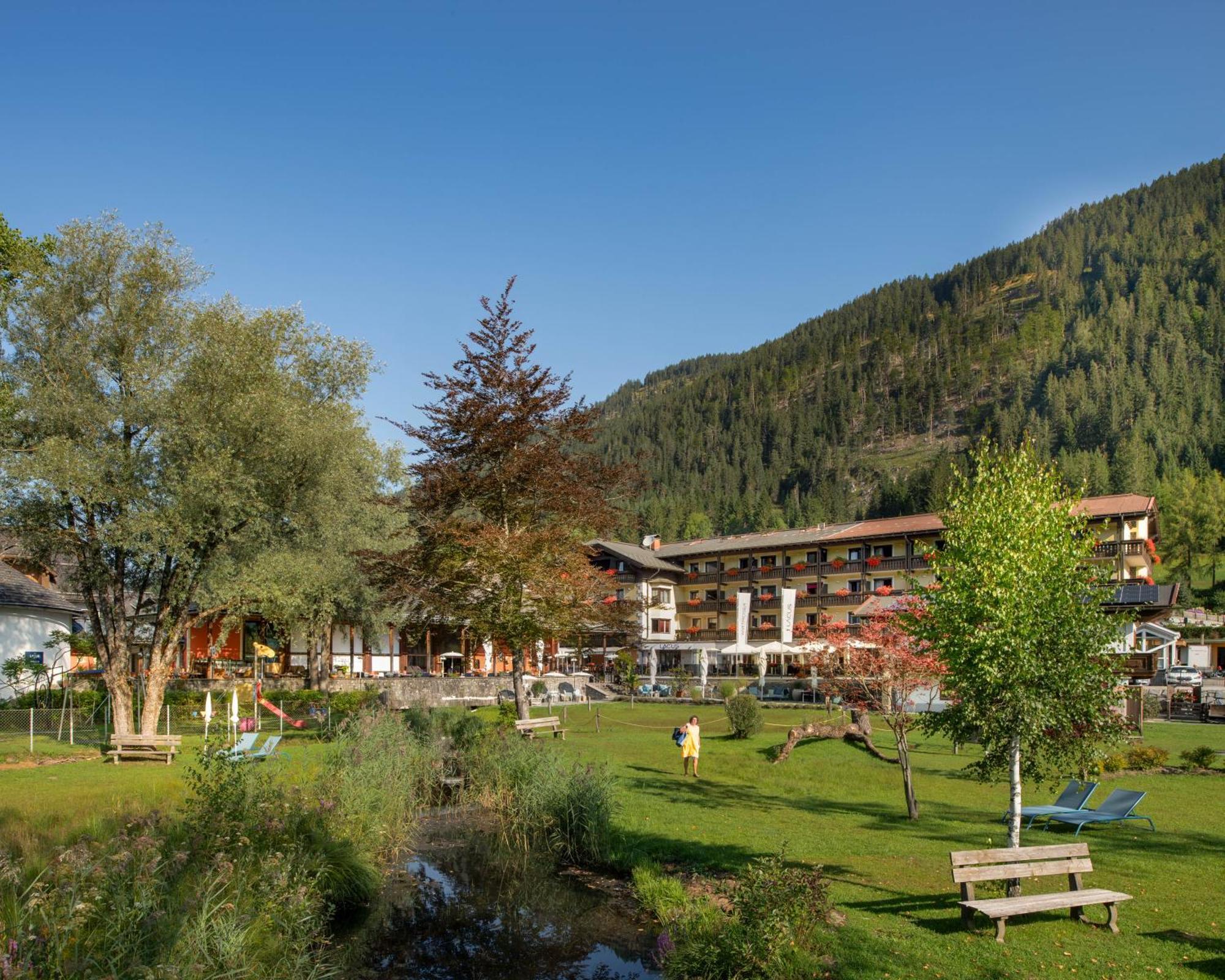 Lacus Hotel Am See Weissensee Zewnętrze zdjęcie